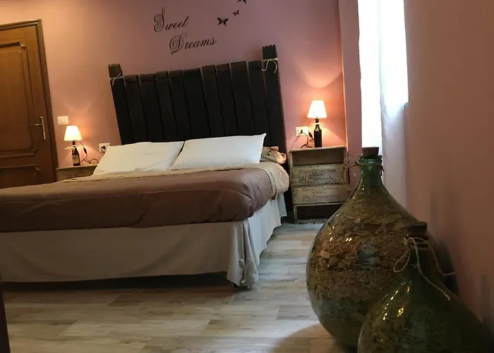 La Libellula 住宿加早餐酒店 Castelnuovo Nigra